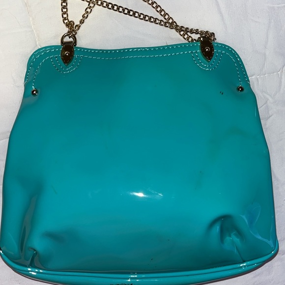 Kate Landry Tiffany blue over the shoulder handbag with gold chain and hardware. - Picture 4 of 7
